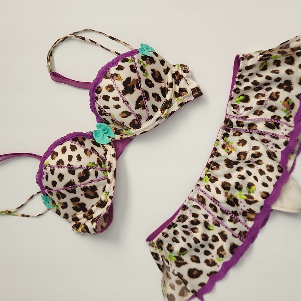 Vintage Victoria's Secret Sexy Little Things set